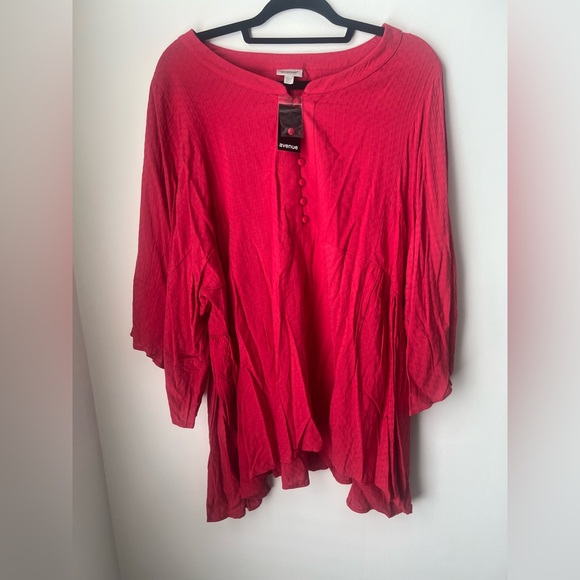 AVENUE Red Tunic Dobby Popover NWT Size 22/24 or 2X - Picture 1 of 16